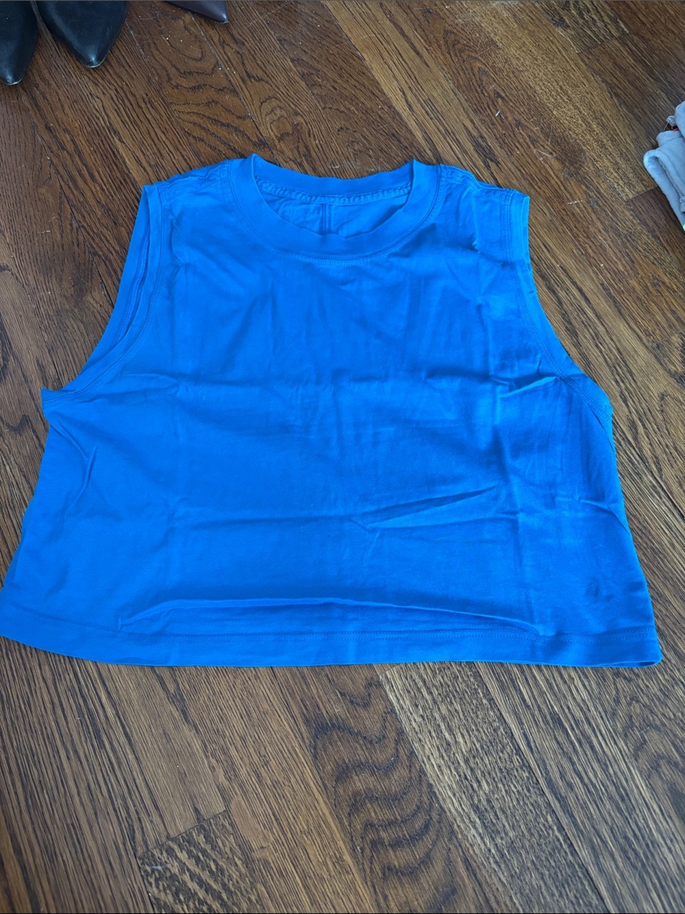 lululemon athletica Electric Blue Cropped Tank